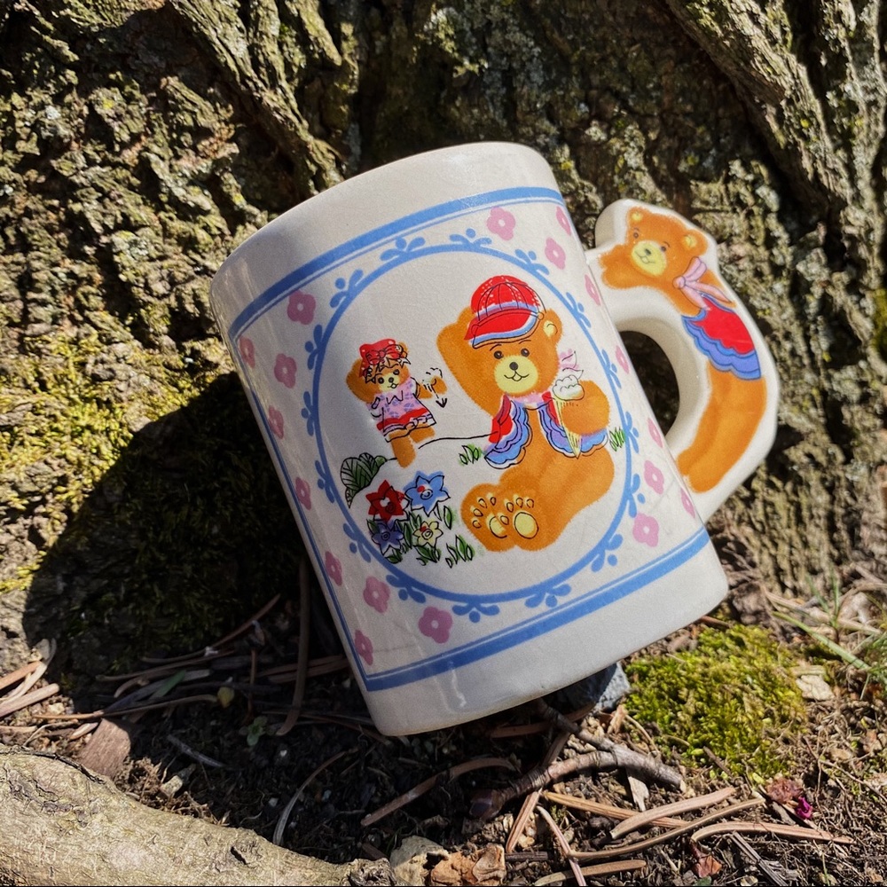 ❌SOLD❌ Cute Vintage Bear Mug
